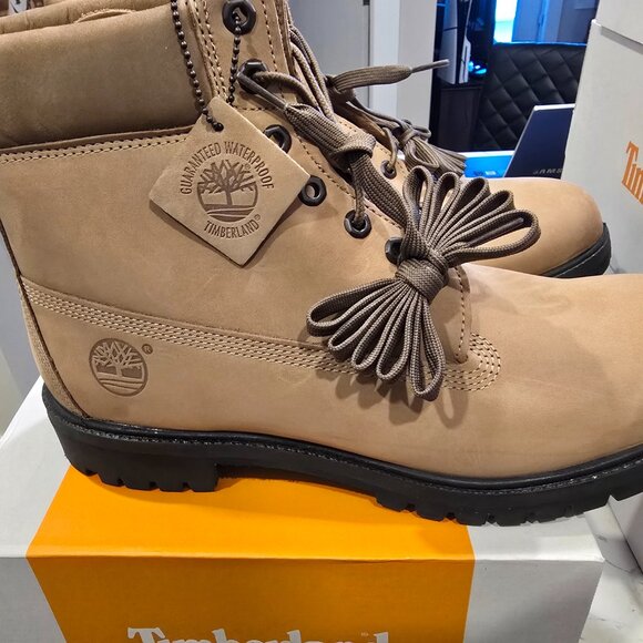 Men's Timberland Premium 6 Waterproof BOOTS Beige Nubuck TB0A2P6W Size 12 NEW - Picture 7 of 13